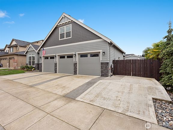 2nd image of 5707 NE 131st Street