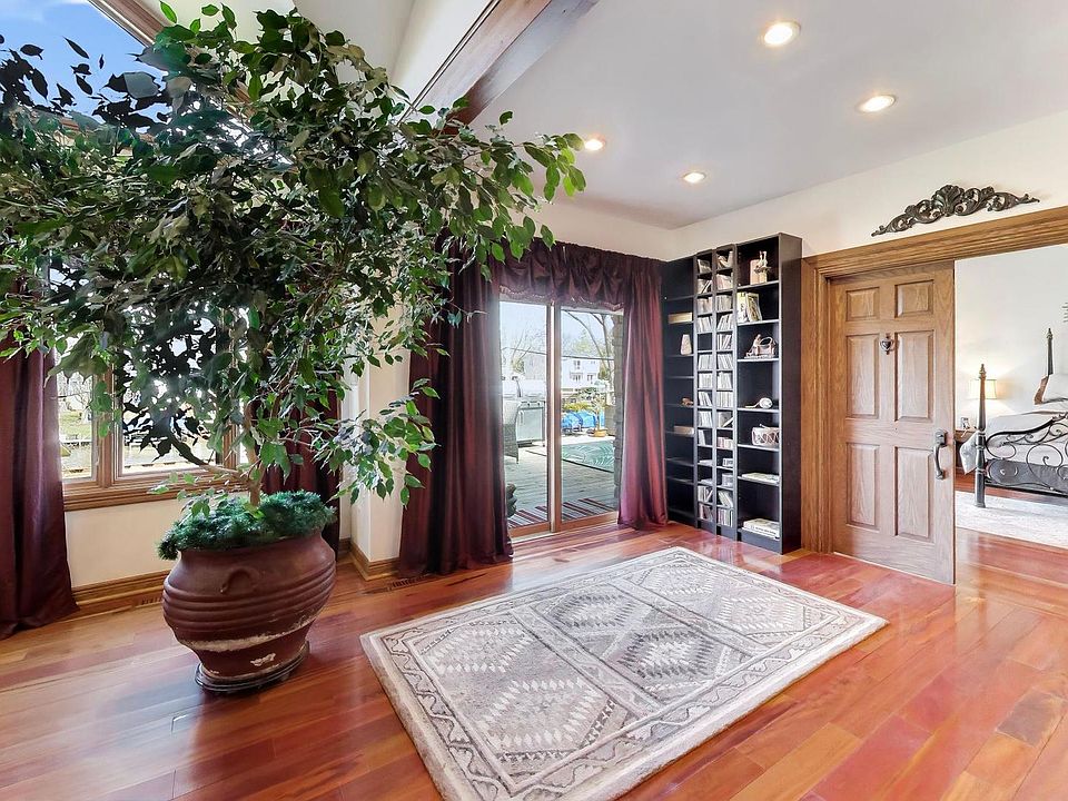 15th image of this home