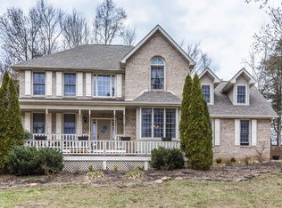 1780 Hirst Cir, Lenoir City, TN 37772
