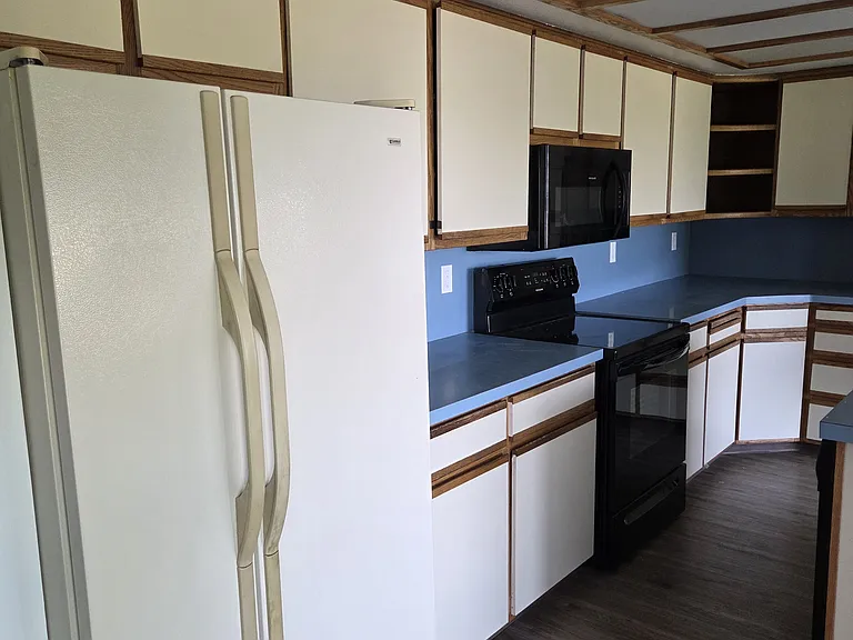 2215 Terrace Dr — Photo 18