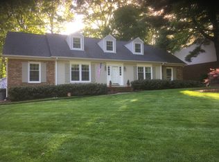 1007 Canonero Dr, Greensboro, NC 27410
