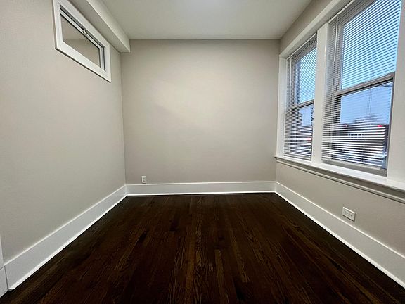 4th image of 1641 W North Shore Ave APT 2A