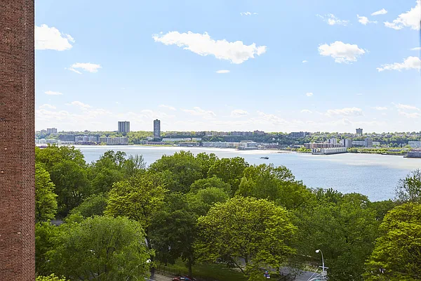 Sold by Brown Harris Stevens | media 17