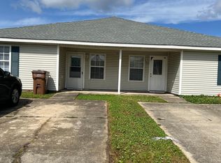 15081 Janus Rd #A, Biloxi, MS 39532