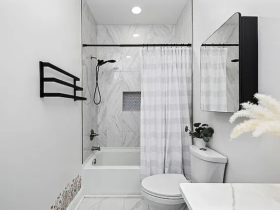 2013 Silvercrest Dr #30-F — Photo 25
