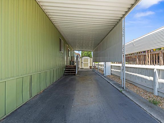 4th image of 1830 W Yosemite Ave #250