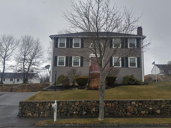 2nd image of 13 Gemma Dr