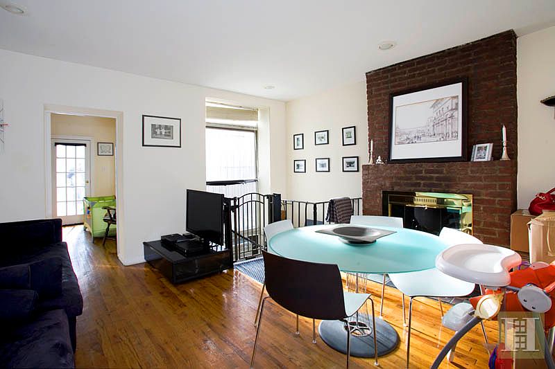 1st image of 72 W 82nd St APT Br