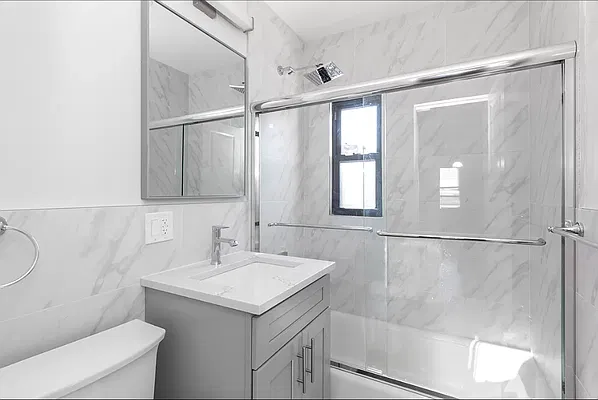 Rented by NY Space Finders Inc. | media 10