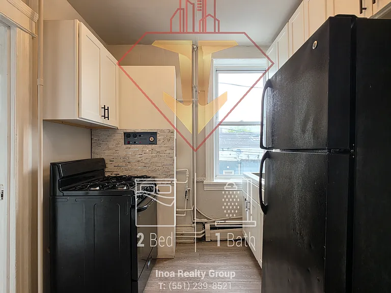 488 Kennedy Blvd #4 — Photo 10