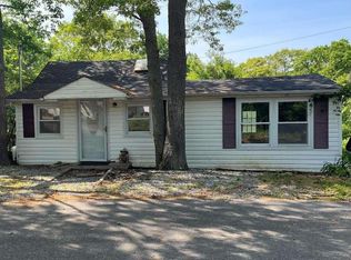 74 Zenith Rd, Rocky Point, NY 11778