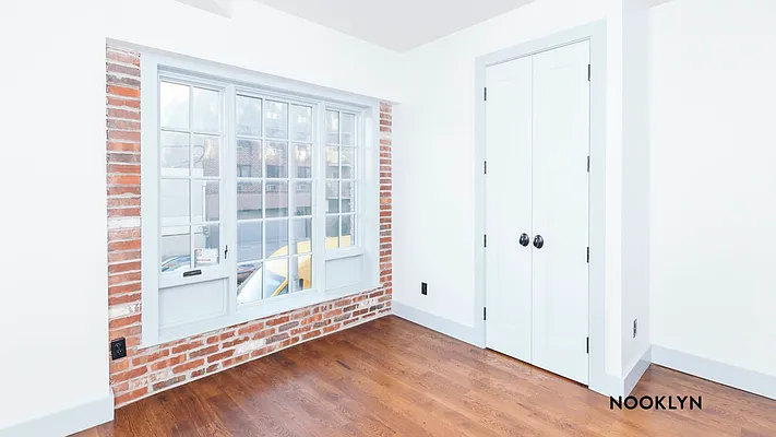 Rented by Nooklyn NYC LLC | media 9