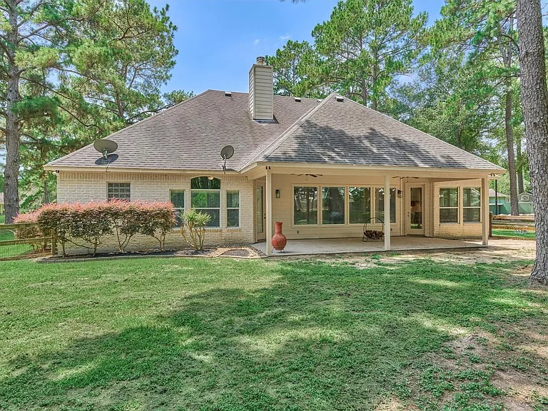 9102 Marshall Ct — Photo 10