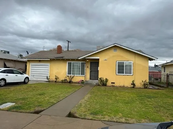 4004 Arden Dr S, Fresno, CA 93703
