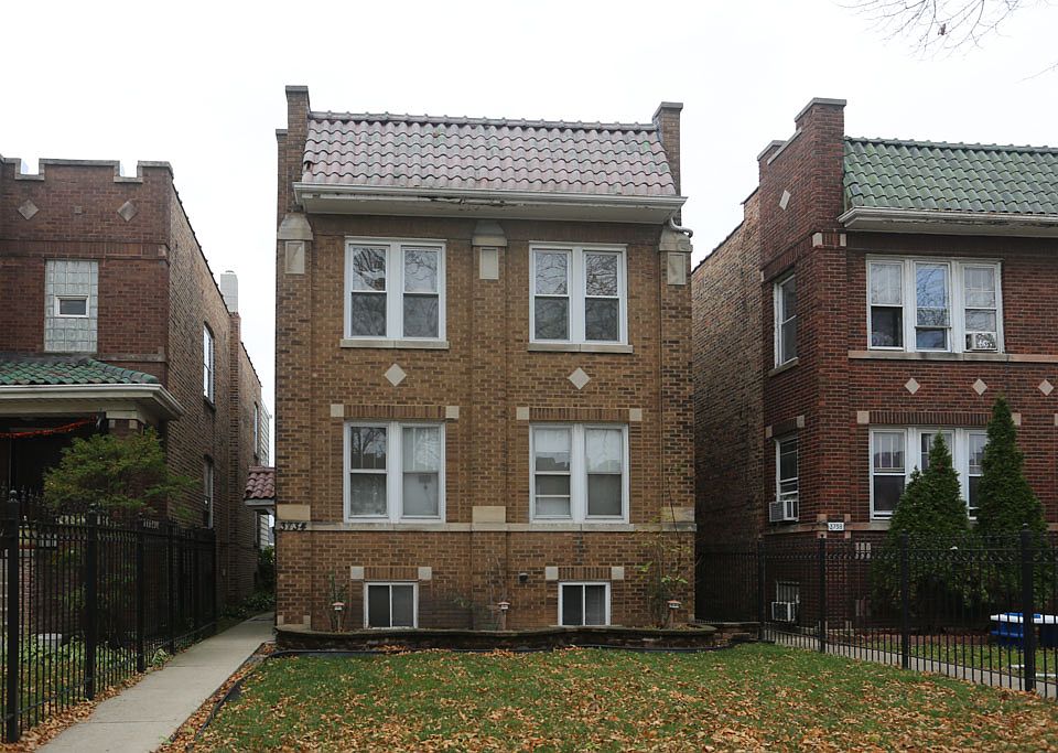 1st image of 3734 N Sawyer Ave #Gf