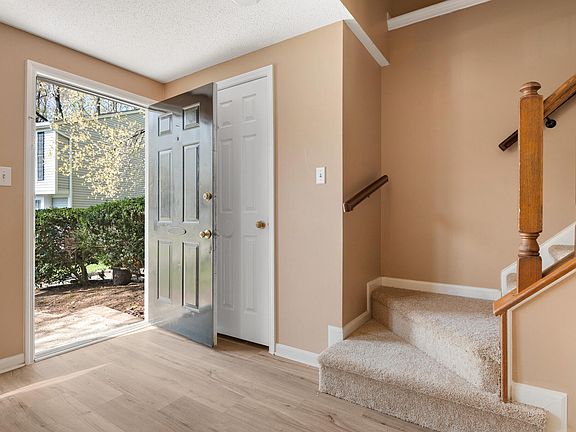 4th image of 5503 Bringle Ct