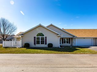 2724 Century Ct NE, Rochester, MN 55906