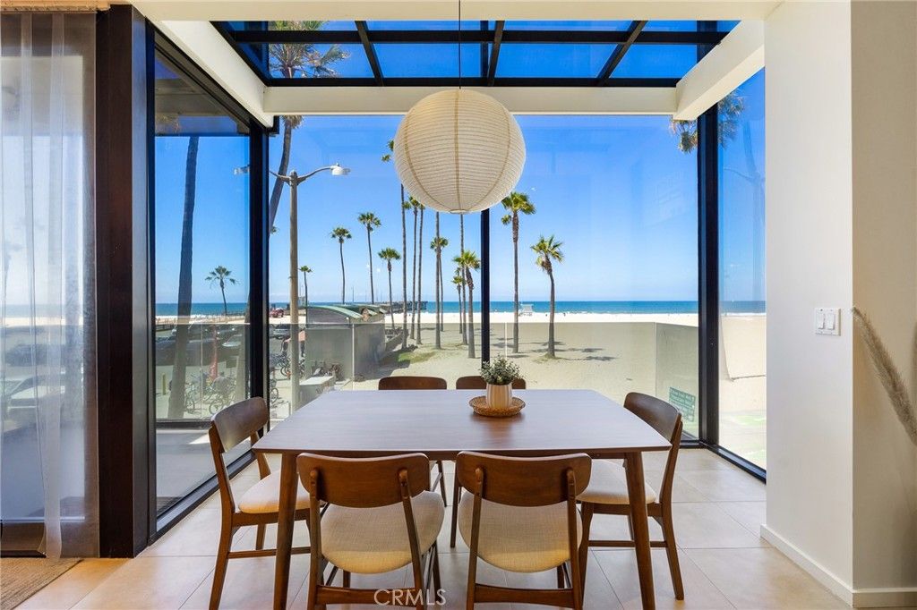3009 Ocean Front Walk, Venice, CA - View 2