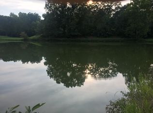 Croatia Dr, Columbia, IL 62236