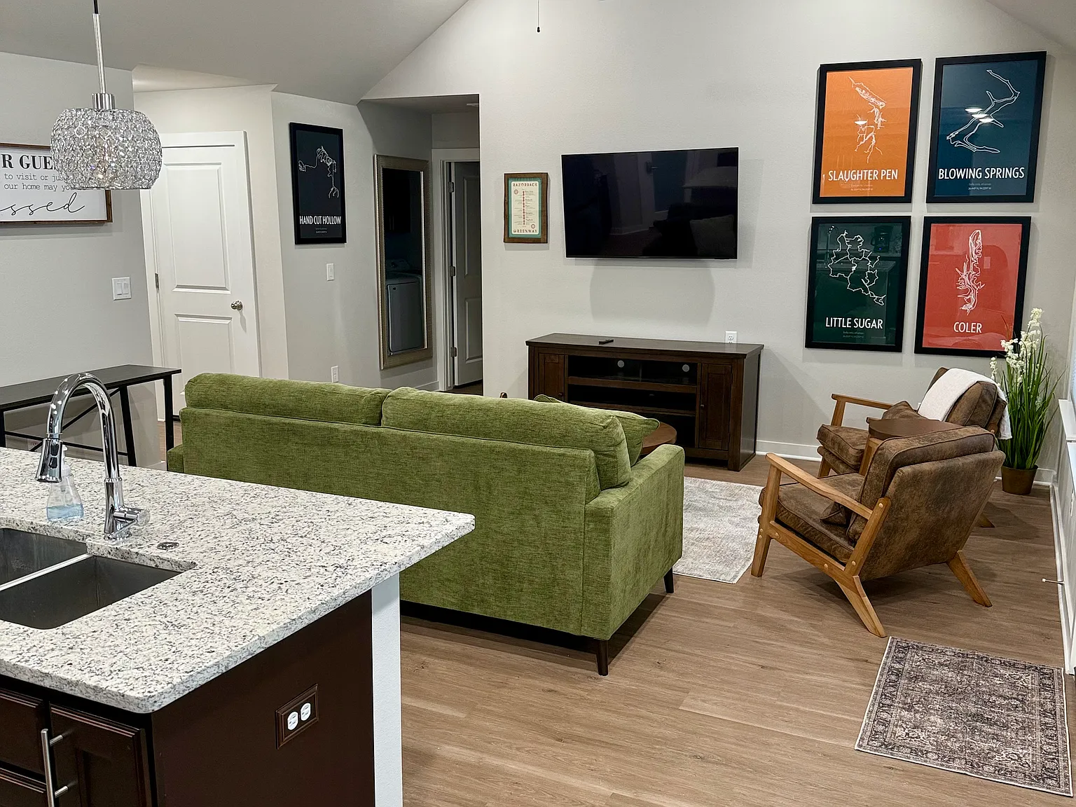 1 Northampton Dr — Photo 3