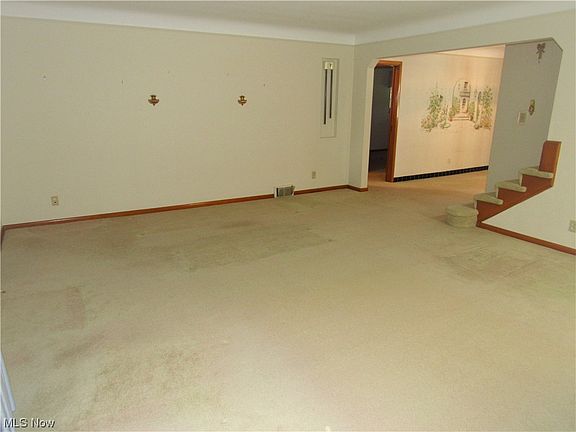 5th image of 10720 Barrington Blvd