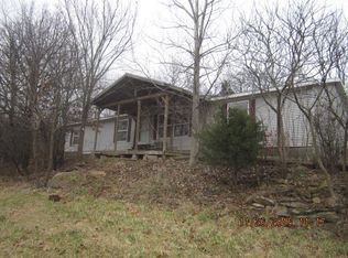 37006 E Cummins Rd, Oak Grove, MO 64075