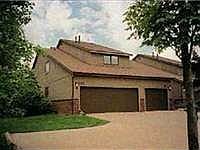 1st image of 9844 Hawthorne Pl