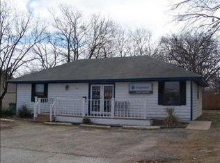 606 NE Big Bend Trl, Glen Rose, TX 76043