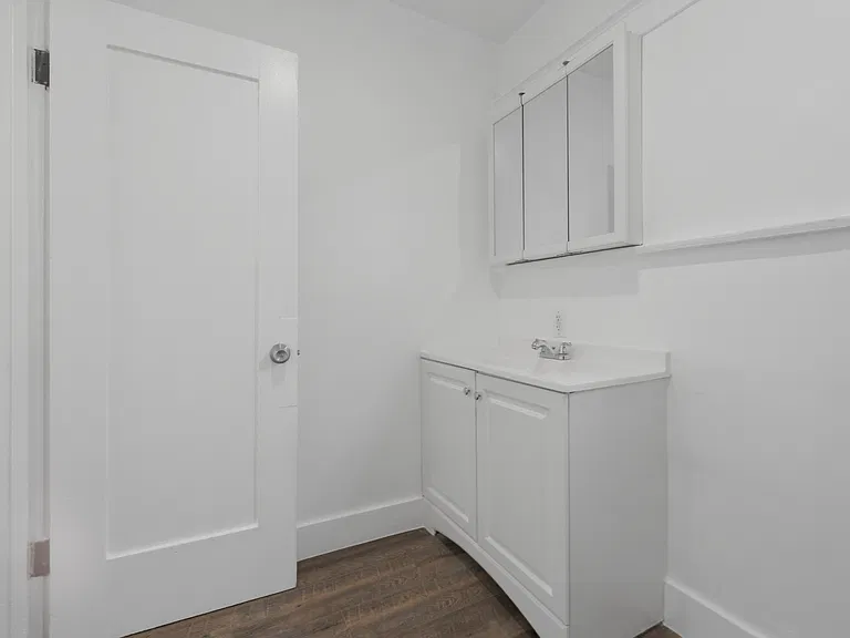 322 W 79th St — Photo 20