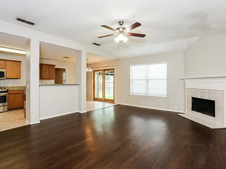 7005 Edmundson Dr — Photo 4