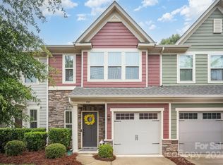 407 Park Meadows Dr, Matthews, NC 28104