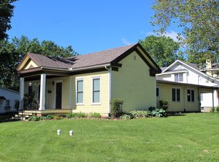 700 S Locust St, Sweet Springs, MO 65351