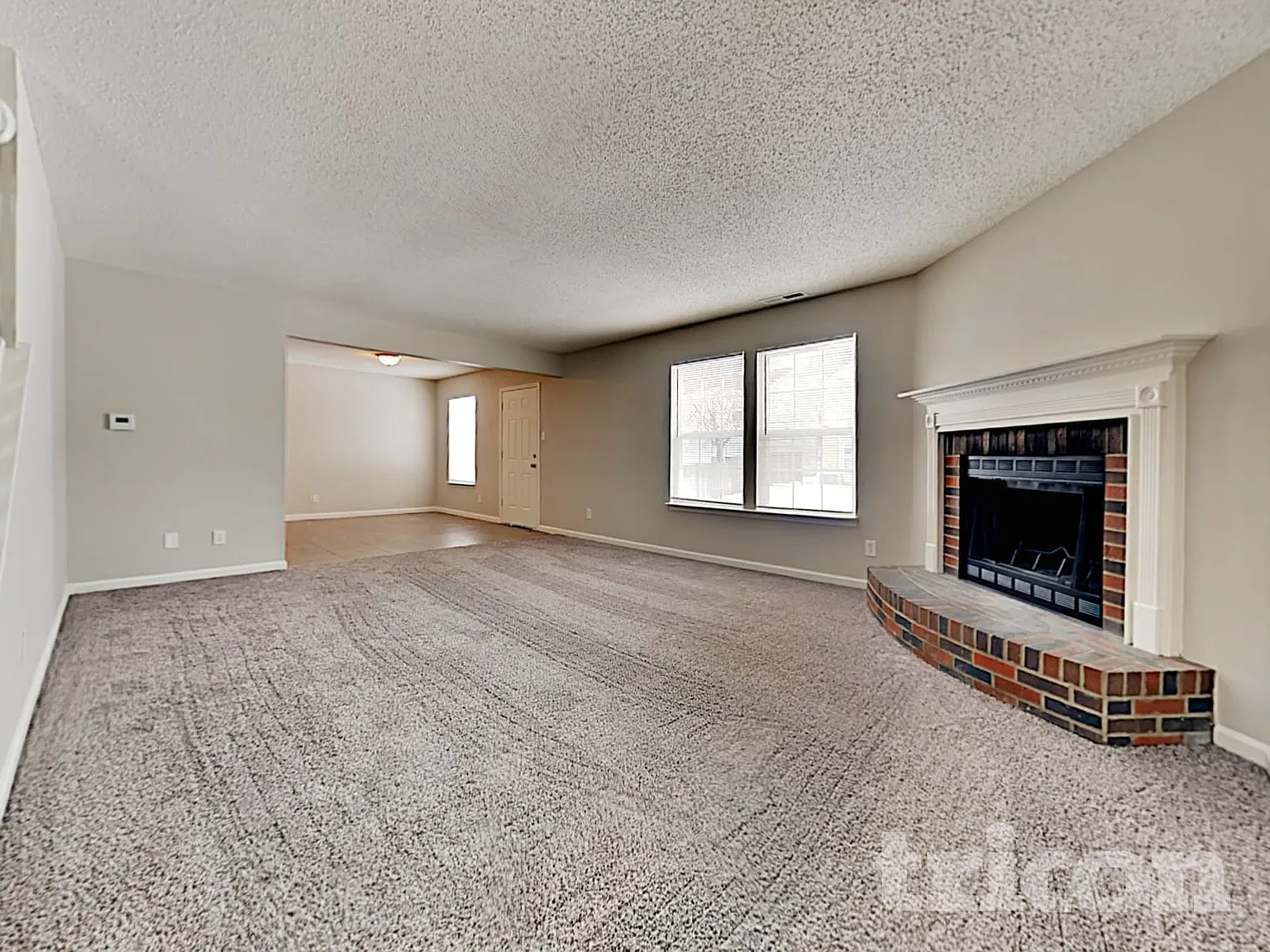 127 Snowflake Circle Greenwood IN — Photo 2