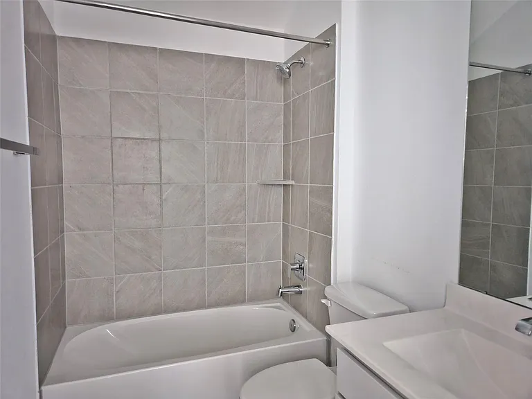 5029 Almond Terrace Dr — Photo 6