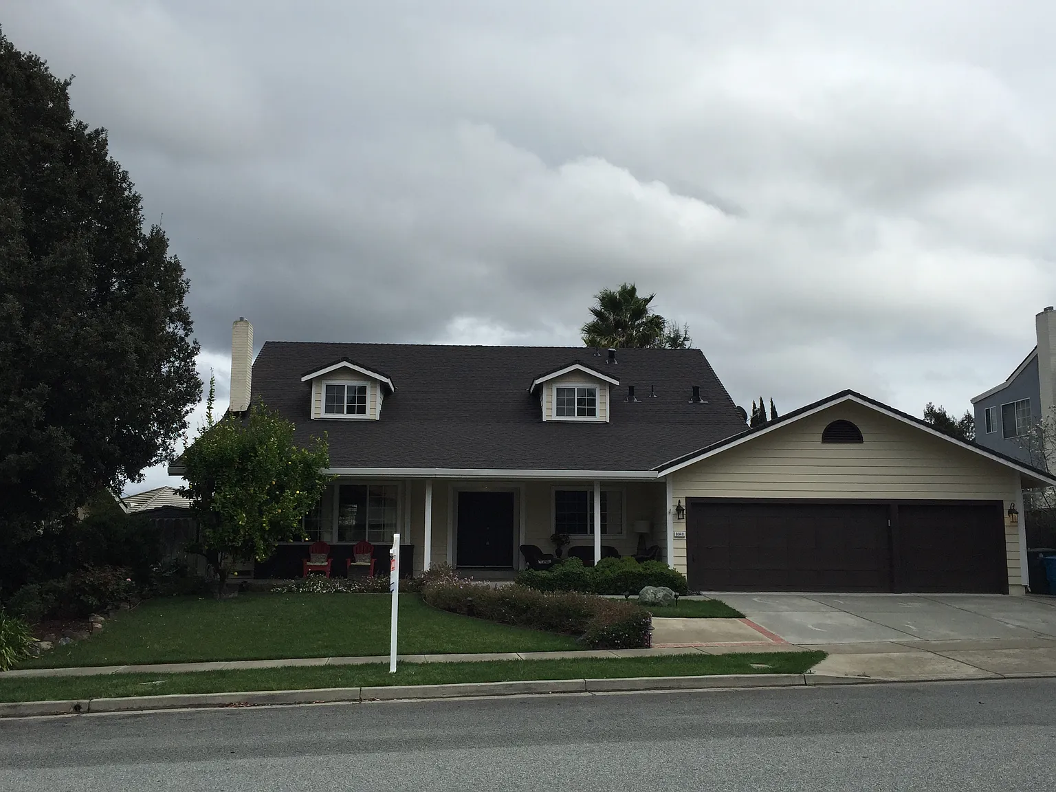 8940 Ridgeway Dr photo 1