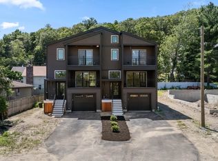 165 Lake Ave N, Worcester, MA 01605