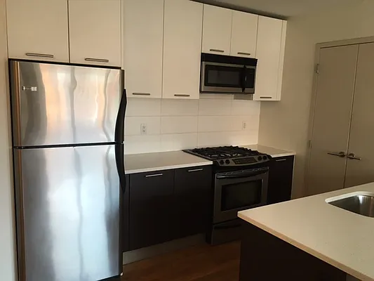 Rented by Premier Metro Realty Corp | media 6