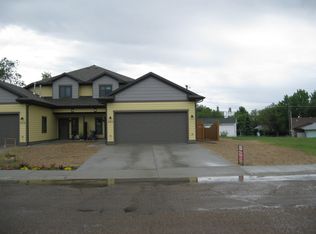341 5th Ave N, Glasgow, MT 59230