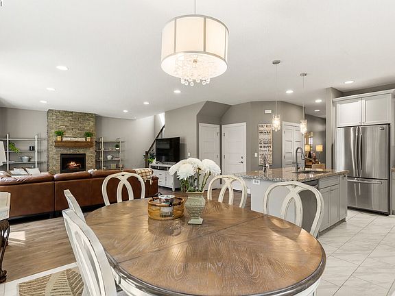 5th image of 7107 NE 64th Ct