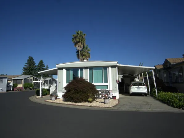 99 Plymouth Way, Santa Rosa, CA 95403