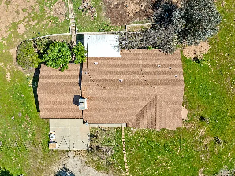 21825 Canyon Dr — Photo 23