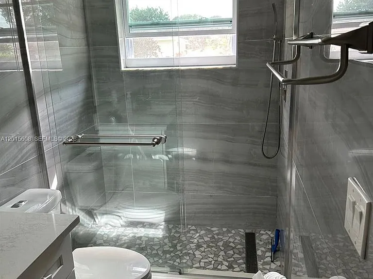 5169 Lakefront Blvd #D — Photo 12