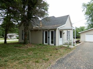 344 S Lincoln St, Clinton, IN 47842