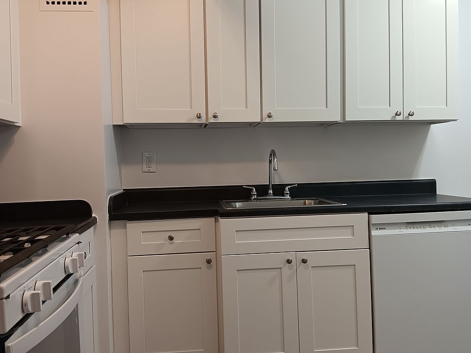 1st image of 14325 41st Ave APT 301
