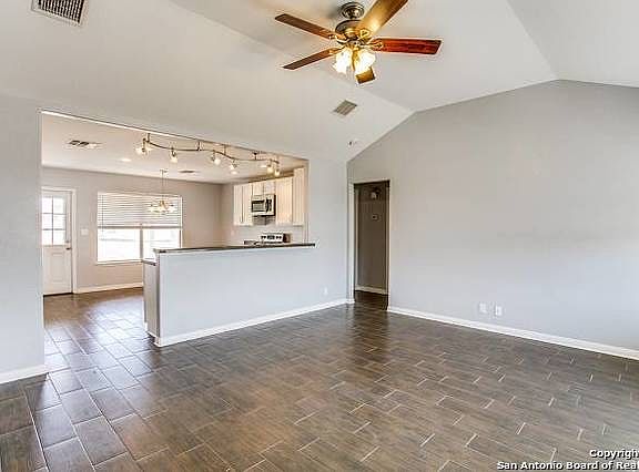 5th image of 4406 Tamaron Park
