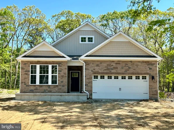 5 Hawks Ridge Ln, Cape May Court House, NJ 08210
