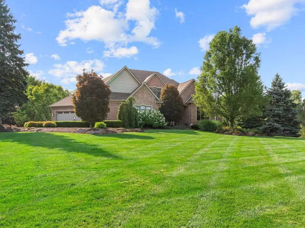 7287 Scully Rd, Dexter, MI 48130