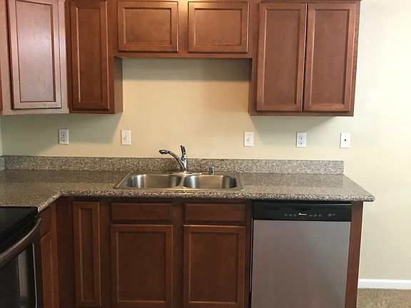 3rd image of 8508 Main St E APT A