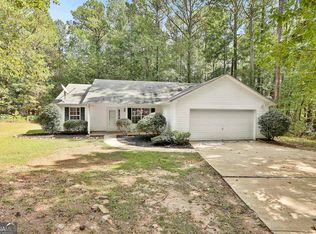 1107 Allen Rd, Grantville, GA 30220