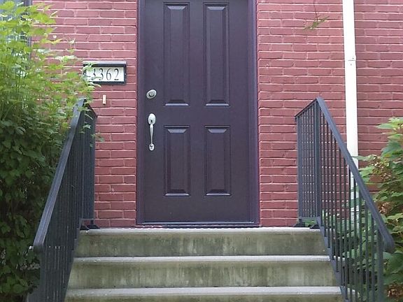 Steps to Front Door